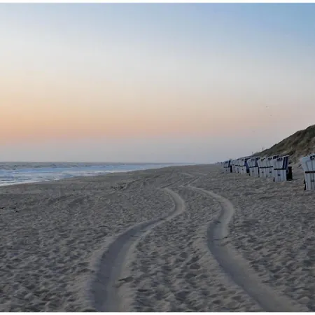 Comfortable With Sea View In Westerland-sylt, 35 M² * Westerland